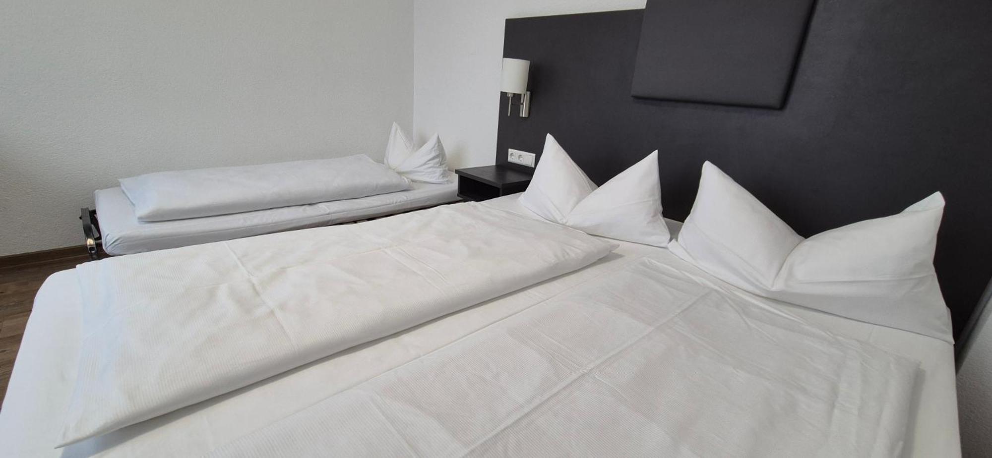 Melvi Hotel Göppingen Kültér fotó