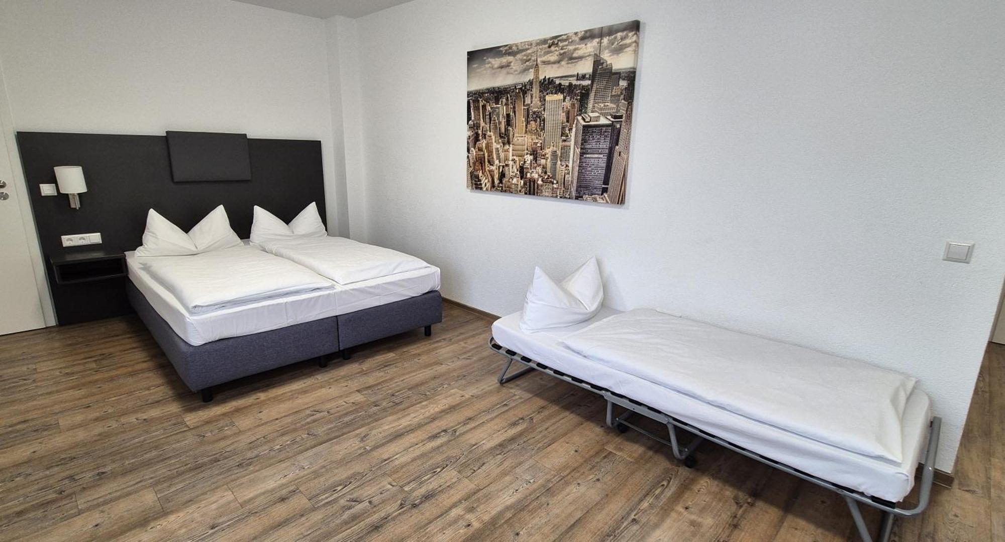 Melvi Hotel Göppingen Kültér fotó