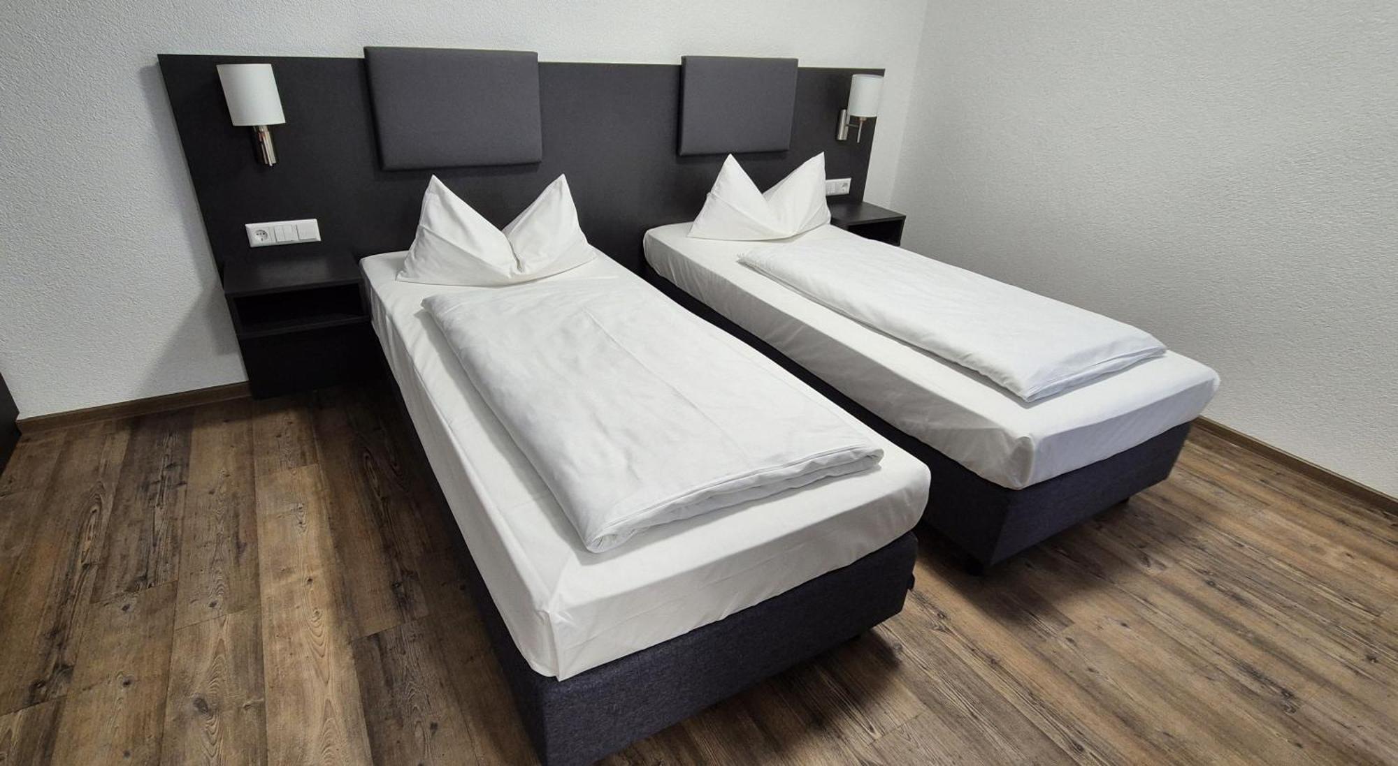 Melvi Hotel Göppingen Kültér fotó