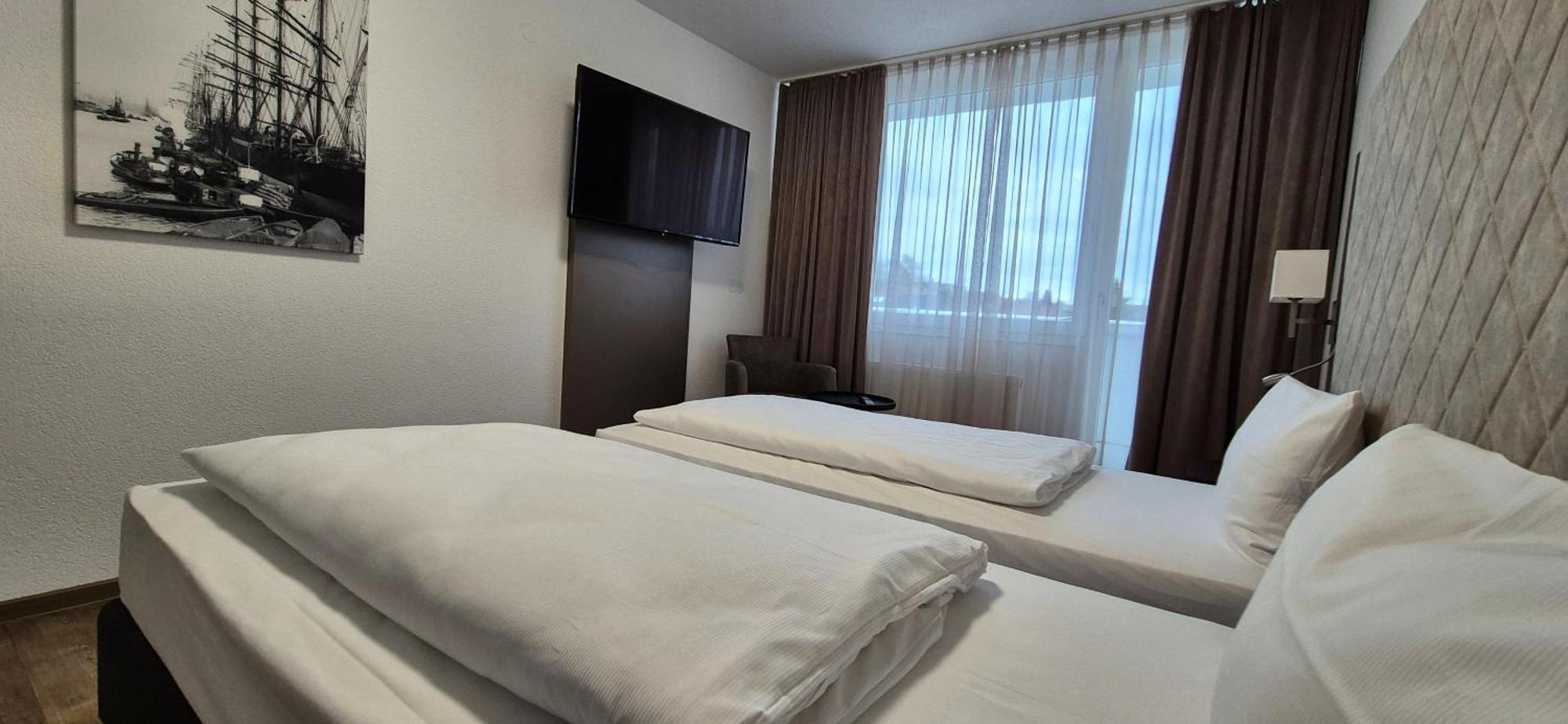 Melvi Hotel Göppingen Kültér fotó